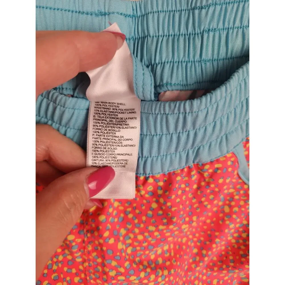 The North Face shorts girls lg (14-16) Dogpatch print water